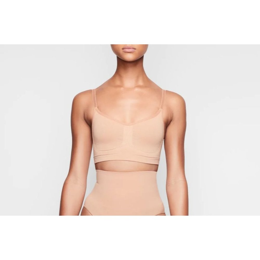 New without Tags Skims Seamless Sculpt BRALETTE SZ S/M